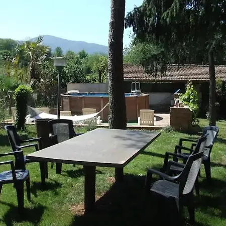 La Maison Bed & Breakfast *