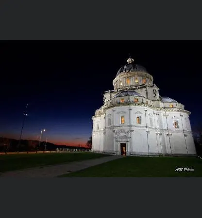 La Maison ベッド・アンド・ブレックファスト 3*